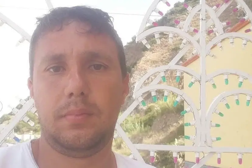 Incidente sul lavoro nel Reggino, muore Fabio Calabrò\n