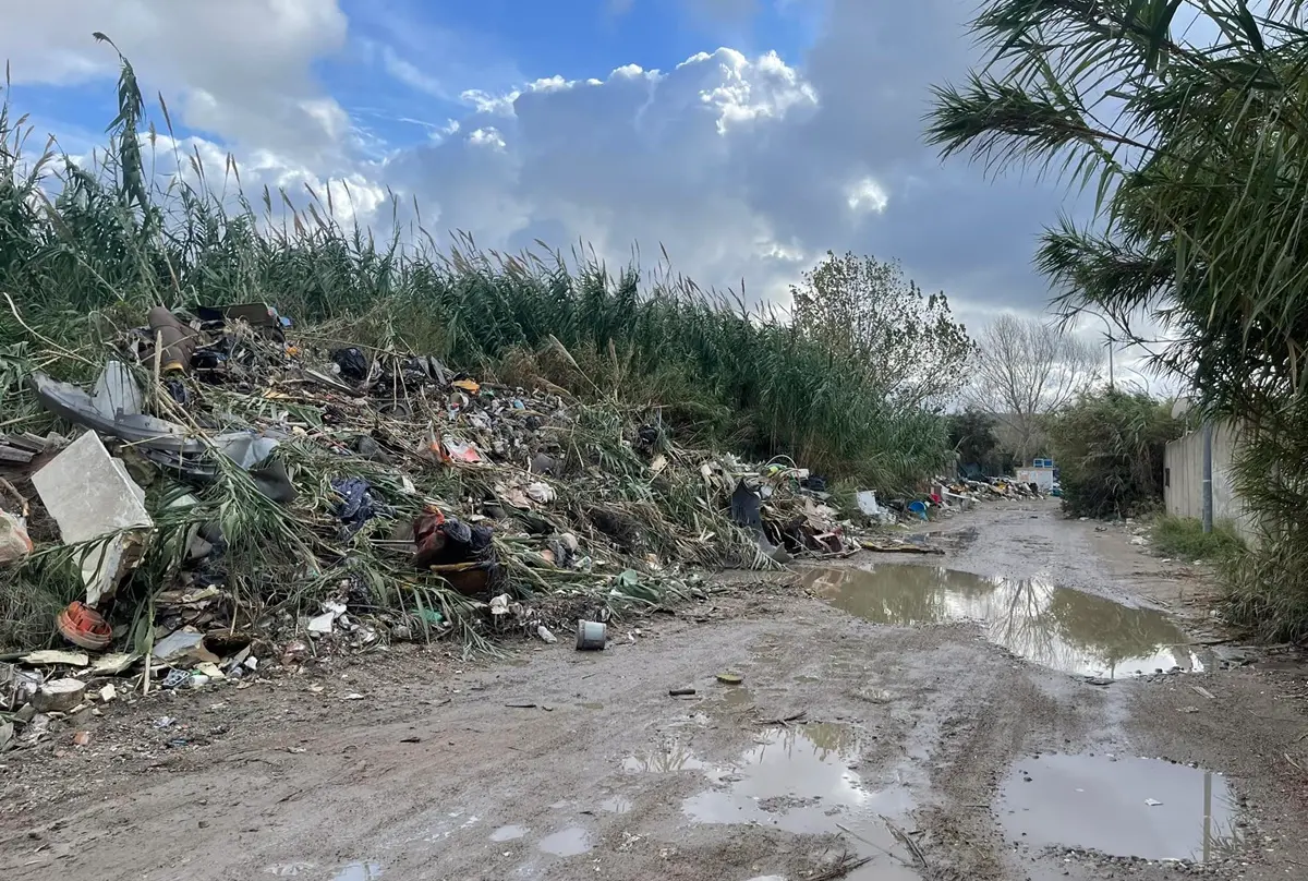 Controlli nel rione Ciambra a Gioia Tauro:\u00A0identificate 275 persone, controllati 139 veicoli, eseguite 24 perquisizioni domiciliari\n\n\n