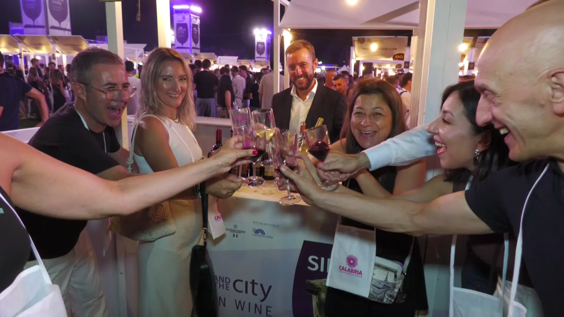 Vinitaly\u00A0Reggio Calabria, al via\u00A0due giorni tra vino, cultura, sapori e spettacolo\n\n\n