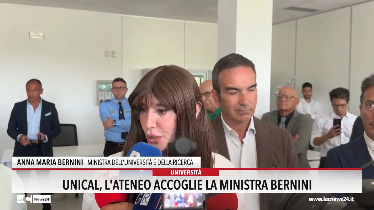 Unical, l'ateneo accoglie la Ministra Bernini