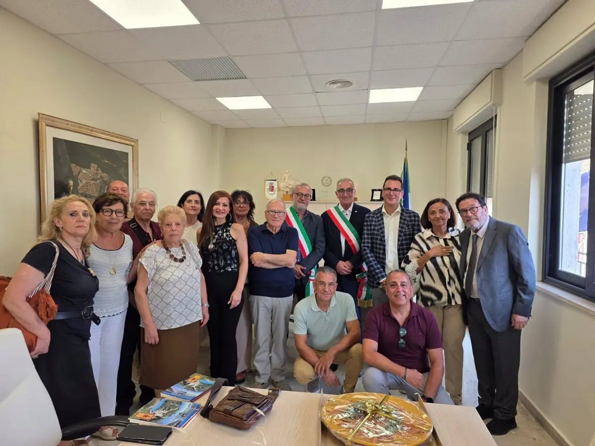 Tragedia di Marcinelle, il sindaco di Motta Giovanni Verduci annuncia un gemellaggio con il comune di Troina\n