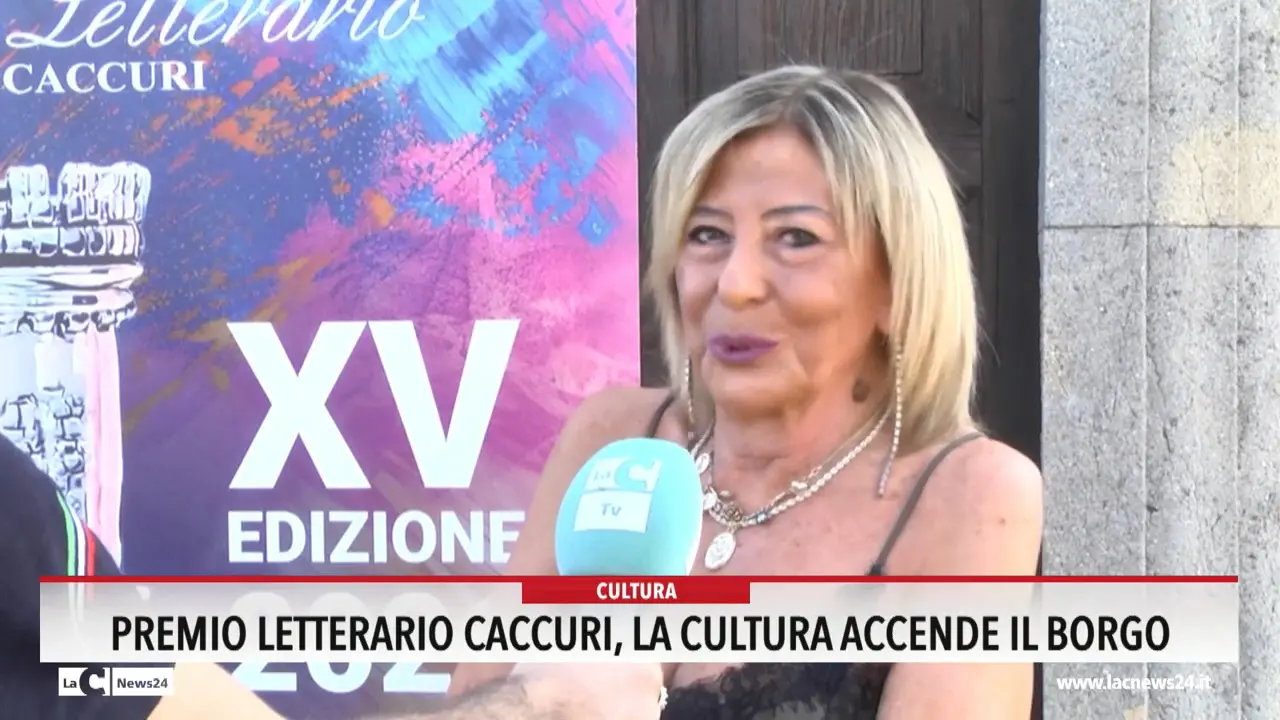 Premio letterario Caccuri, la cultura accende il borgo