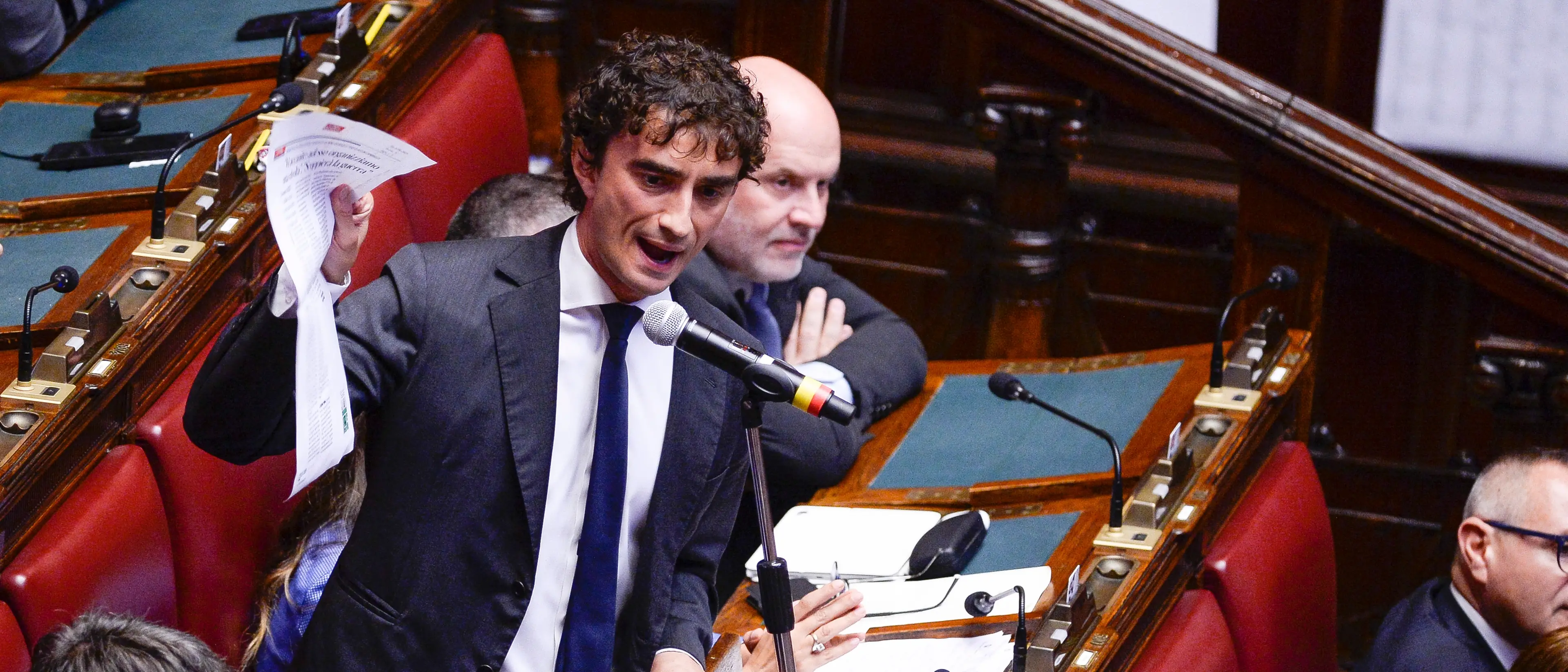 Caso Delmastro, l’oltraggio di Bignami a Scalfaro sul 41-bis: «Liberò 300 mafiosi». Ma la storia dice altro\n