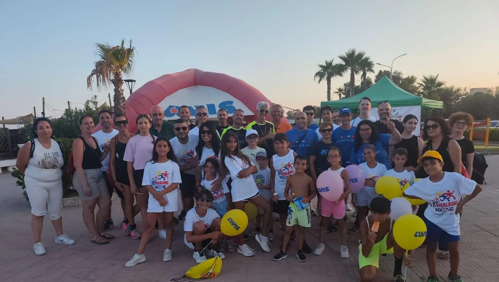 Fit Walking Young 2026: entusiasmo a Locri per la camminata dedicata alla donazione, alla prevenzione, sostenibilità e solidarietà\n