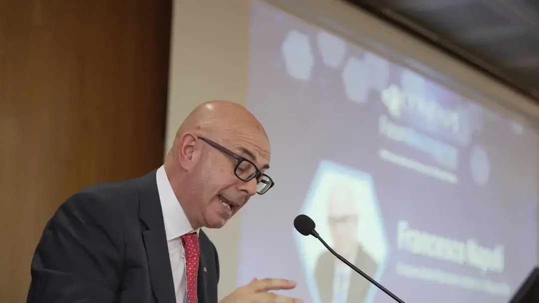Salari bassi e lavoro irregolare, l’allarme di Napoli (Cnel): «Rischio impoverimento sociale»\n