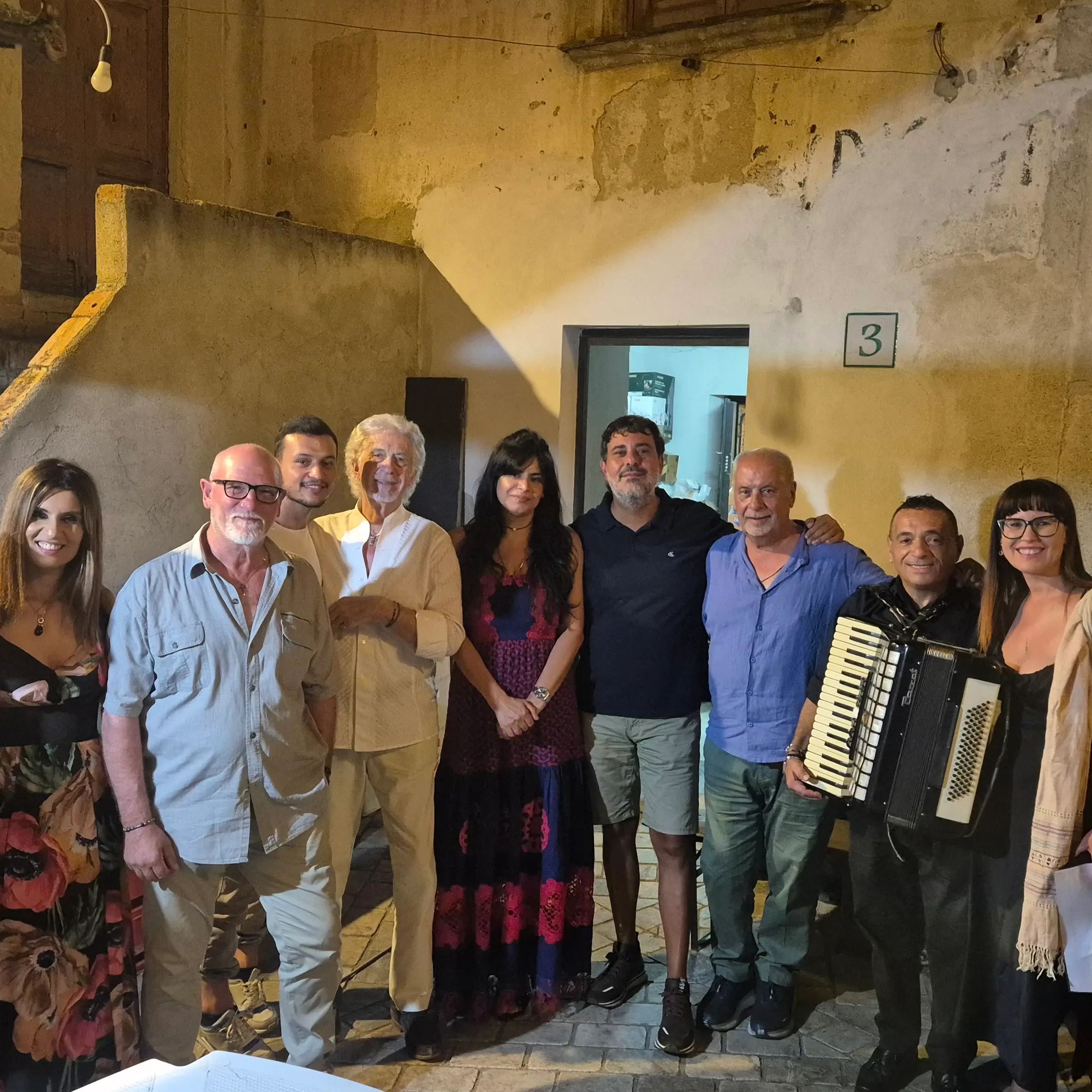 Denata Ndreca incanta Vaccarizzo Albanese: «La poesia è memoria, libertà e resistenza\n