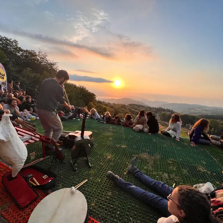 FACE Festival Aspromondo, quindici anni di creatività nel cuore dell'Aspromonte: «L'arte non si espone, si abita»\n