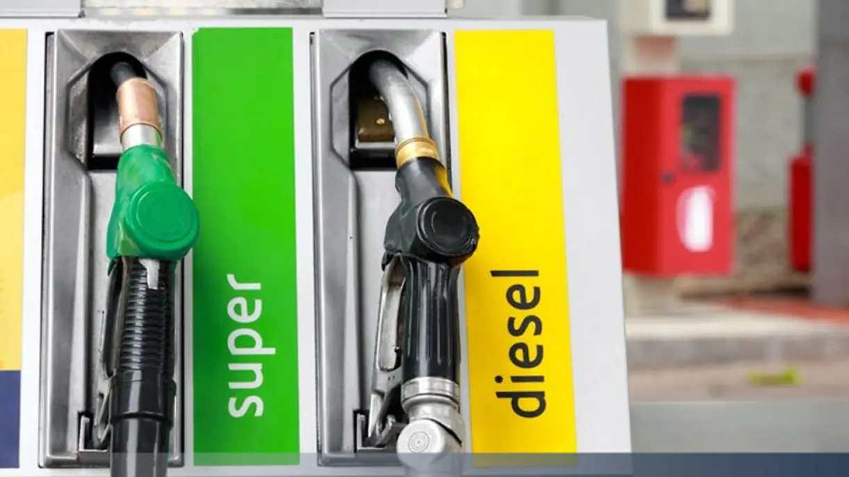 <p><span style=\"color:hsl(0, 75%, 60%);\">Caro carburanti</span>, stangata da 524 milioni in Calabria: ogni mese 43 milioni di euro “bruciati” dal caro carburanti</p>