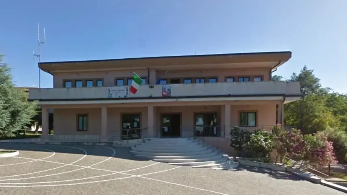<p>Il Municipio di Filandari</p>\\n