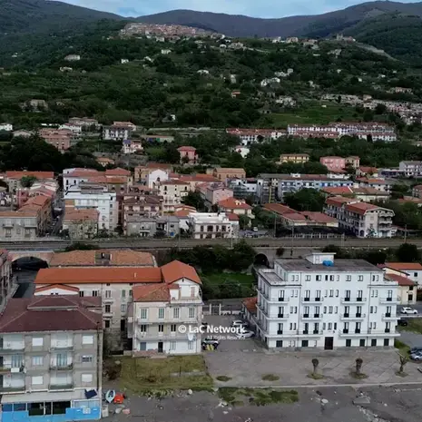 Muore dopo un brutale pestaggio, il sindaco di Fuscaldo: «Inaccettabile». L’associazione La Pira: «Lavoratore instancabile»\n