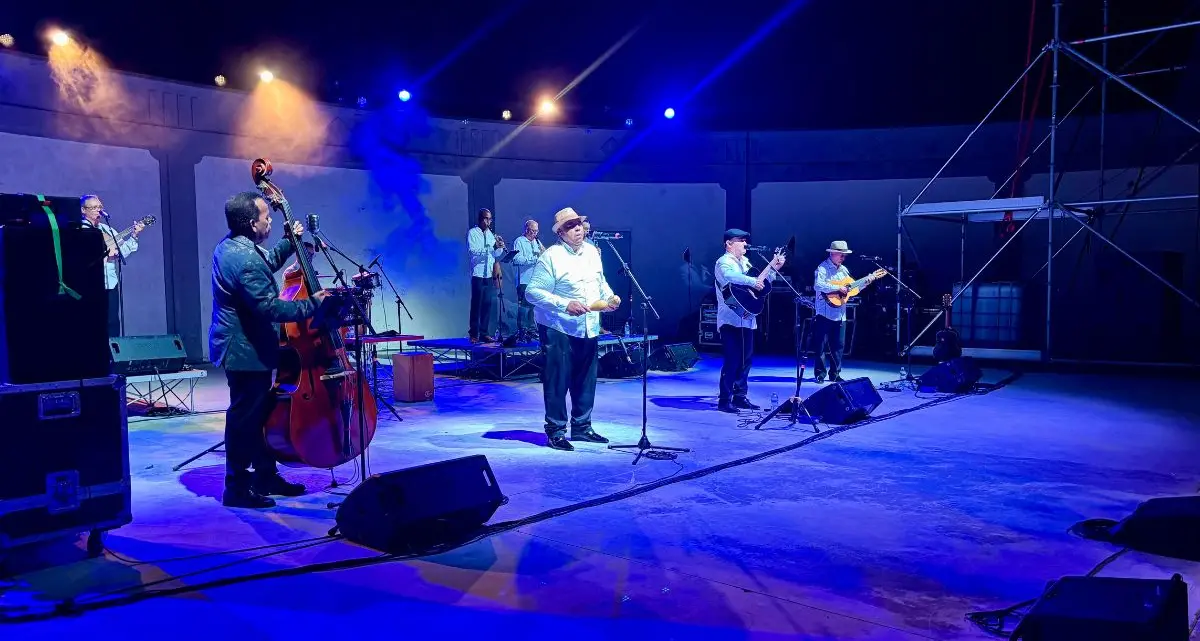 Diamante, il Teatro dei Ruderi balla con le sonorità cubane del Grupo Compay Segundo\n