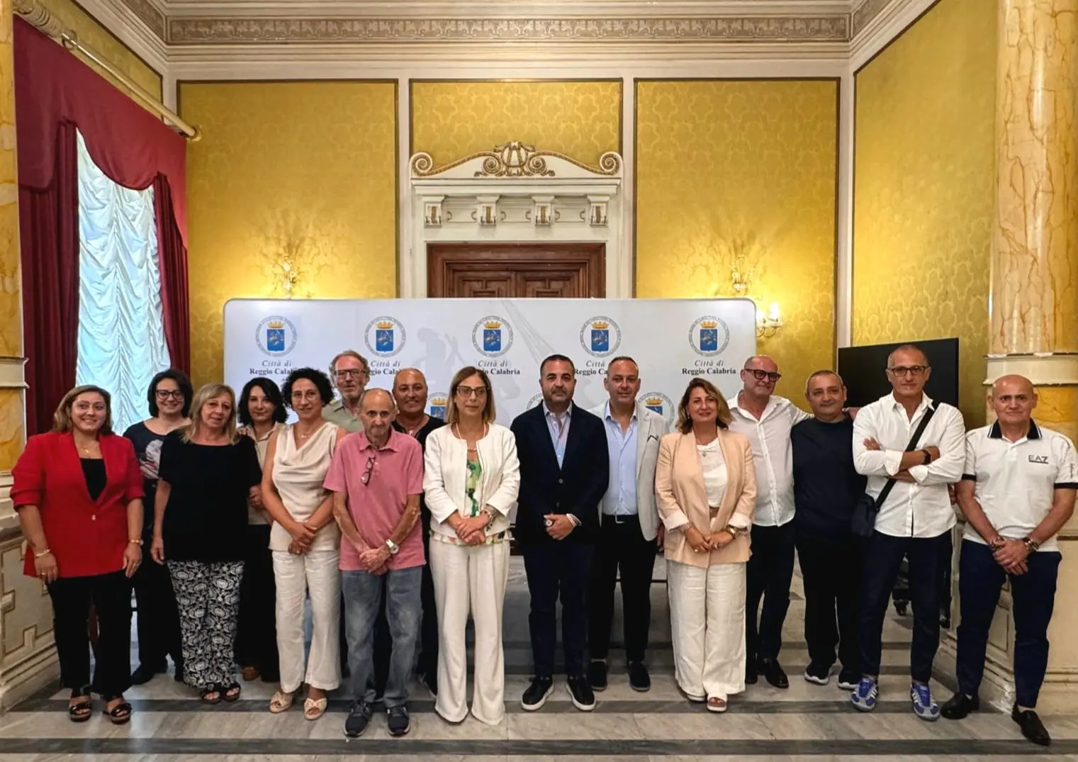 Ieri ex tirocinanti, da oggi dipendenti del Comune di Reggio\n