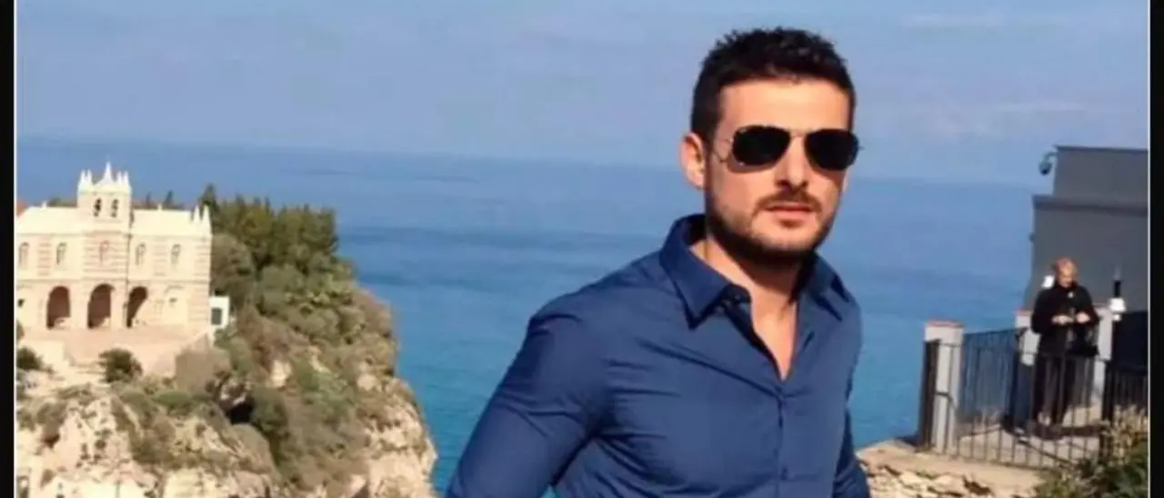 Porto Salvo, oggi l’ultimo saluto a Gabriele Alviano: alle 18 i funerali dell’autista soccorritore del 118\n