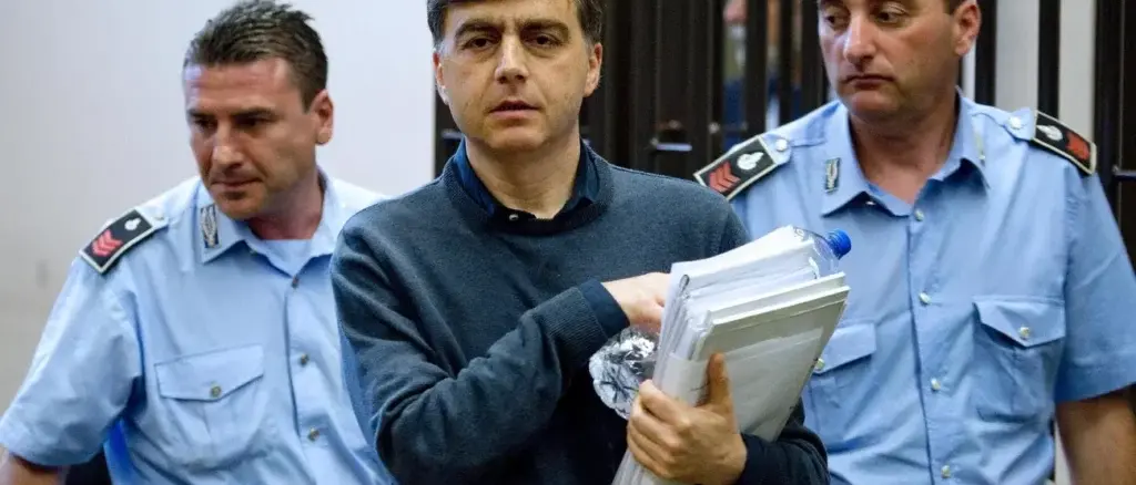 L’ultima telefonata di Lavitola prima dell’arresto, il colpaccio di MOW: «Se sono stato io, allora è stato anche Ranucci»\n