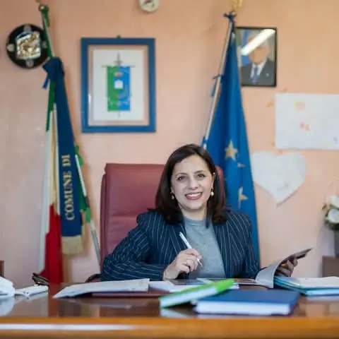 Isola Capo Rizzuto, si insedia la commissione d’accesso antimafia. Vittimberga: «Sono serena, massima collaborazione»\n