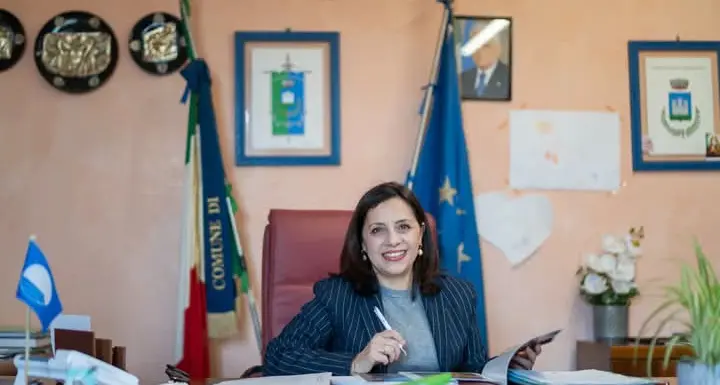 Isola Capo Rizzuto, si insedia la commissione d’accesso antimafia. Vittimberga: «Sono serena, massima collaborazione»\n