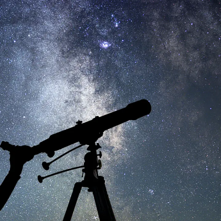 Vibo, una notte con gli occhi puntati verso le stelle: il Parco di Moderata Durant diventa un osservatorio astronomico a cielo aperto\n