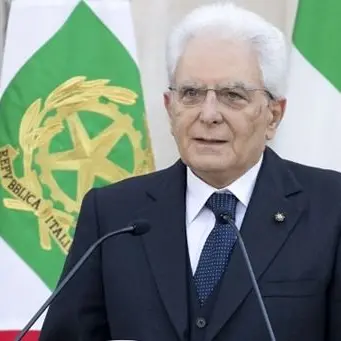 Mattarella ricorda la strage di Sant’Anna di Stazzema: «Le guerre sono tornate a gettare la loro ombra»\n