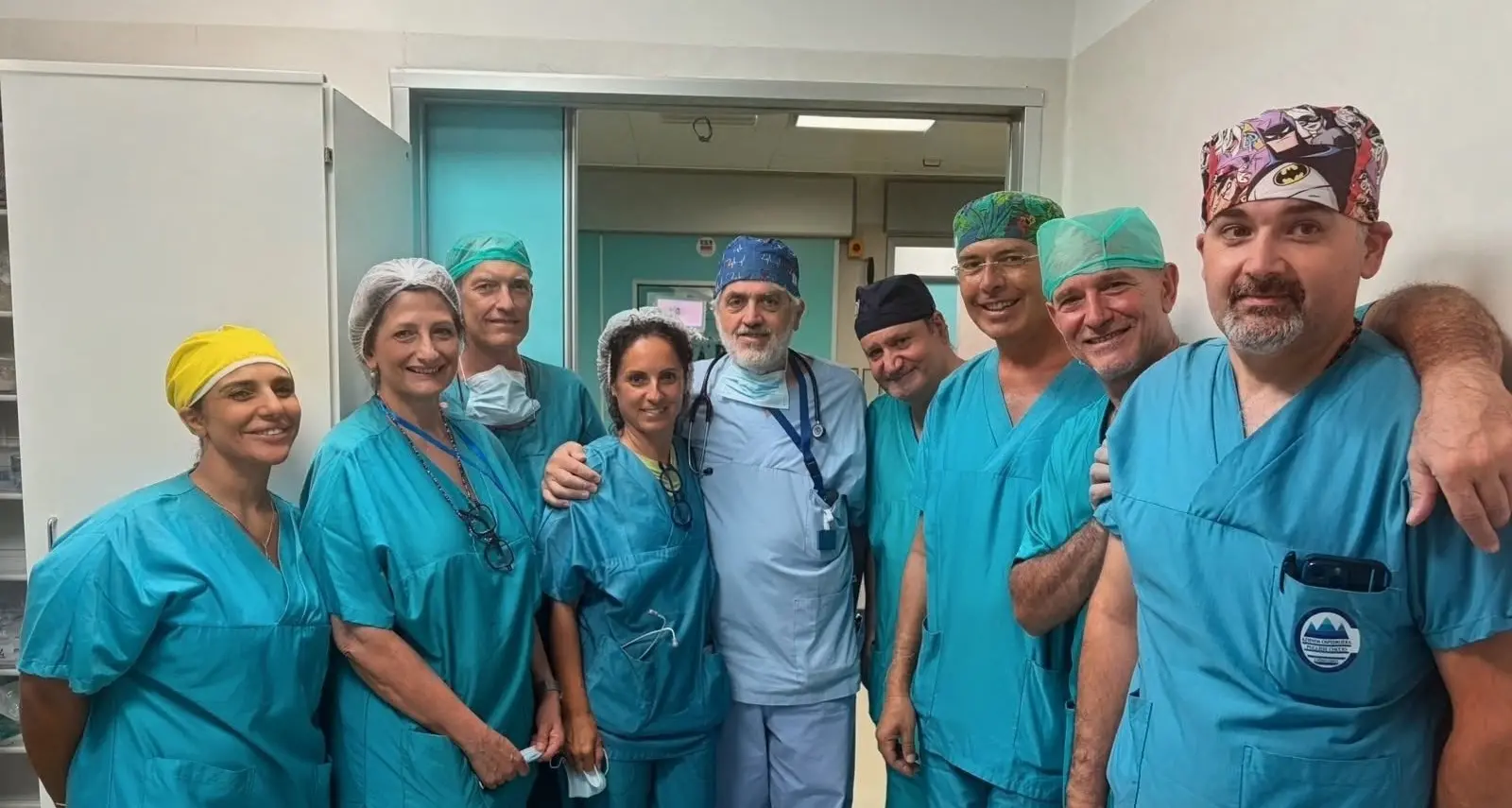 Neonata di appena 2 chili operata a Catanzaro per una rara malformazione congenita:\u00A0l’équipe Dulbecco-Gaslini funziona\n