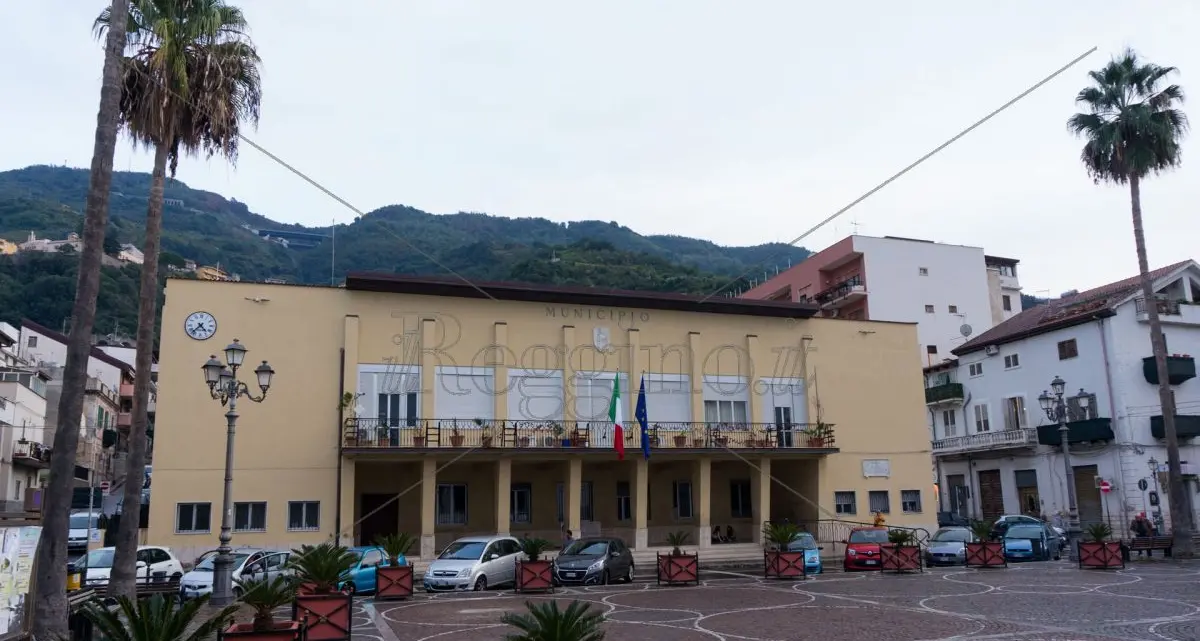 Comune di Bagnara, la Fp\u00A0Cgil\u00A0proclama lo sciopero: «Da\u00A0anni lavoratori senza risposte»\n