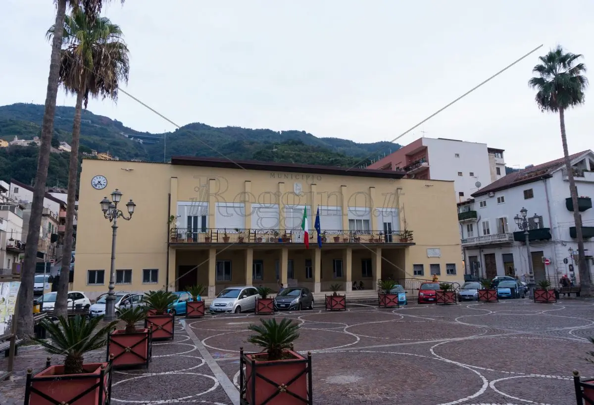 Comune di Bagnara, la Fp\u00A0Cgil\u00A0proclama lo sciopero: «Da\u00A0anni lavoratori senza risposte»\n