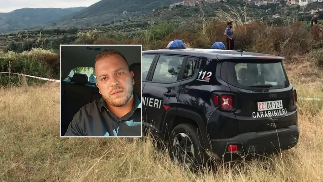 Alba di sangue a Cutro,\u00A0giovane ucciso con colpi di pistola al petto: fermato il presunto killer, è un 28enne –\u00A0NOME\u00A0\n