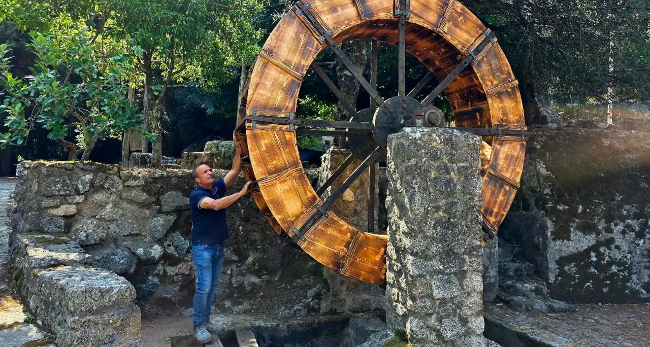 Sorianello, la storia torna a girare: restaurata la centenaria ruota della Valle dei Mulini\n
