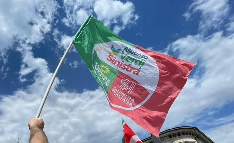 Referendum del 29 novembre, l’Avs calabrese annuncia il No: «Basta con gli sprechi»\n