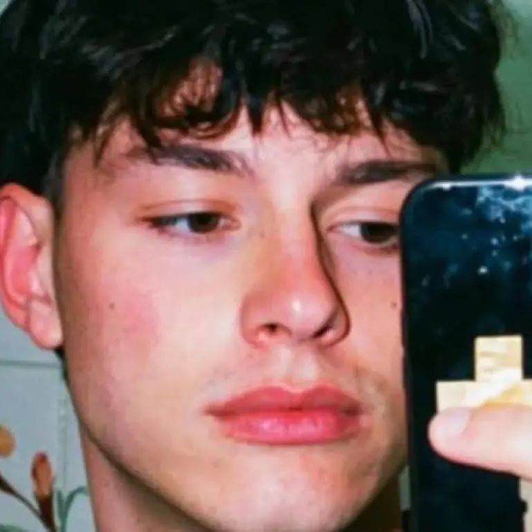 <p>Ritrovato Kristian Ammendola, il 22enne di Crotone scomparso nella notte tra l’11 e il 12 agosto</p>