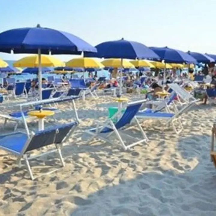 Caso Roccella, Certomà: «Chi frequenta le spiagge libere deve avere un po’ di pazienza»\n