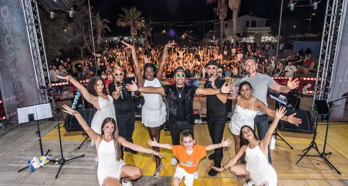 Summer Tour 2026, Caulonia canta e balla con ItaloDisco Arena\n
