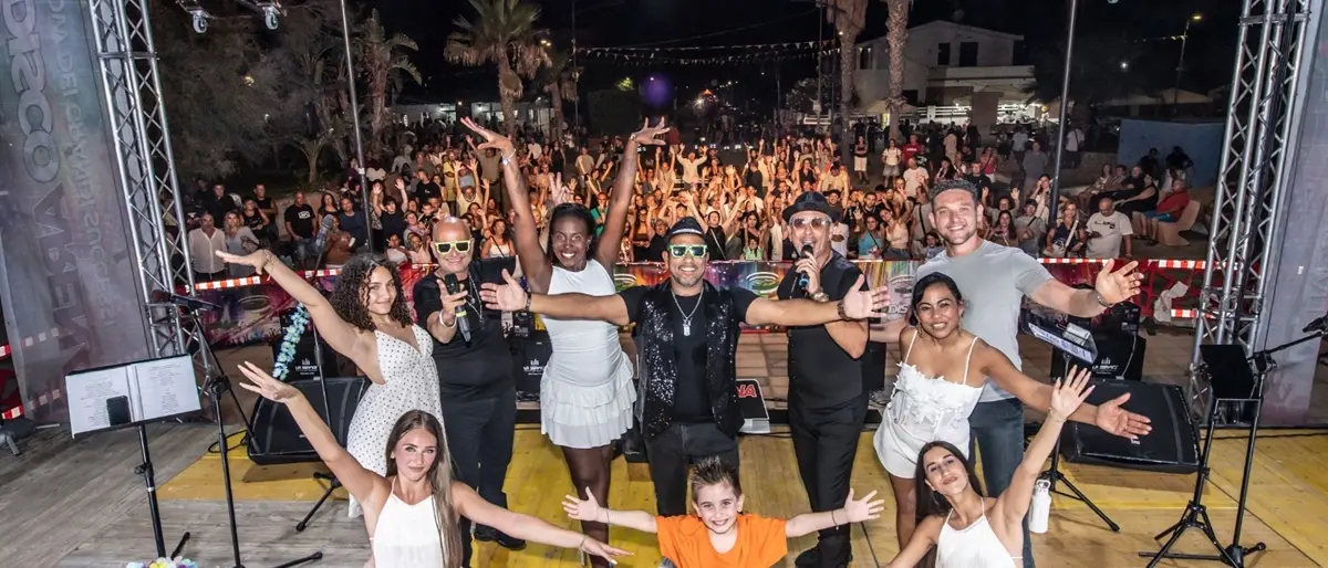 Summer Tour 2026, Caulonia canta e balla con ItaloDisco Arena\n
