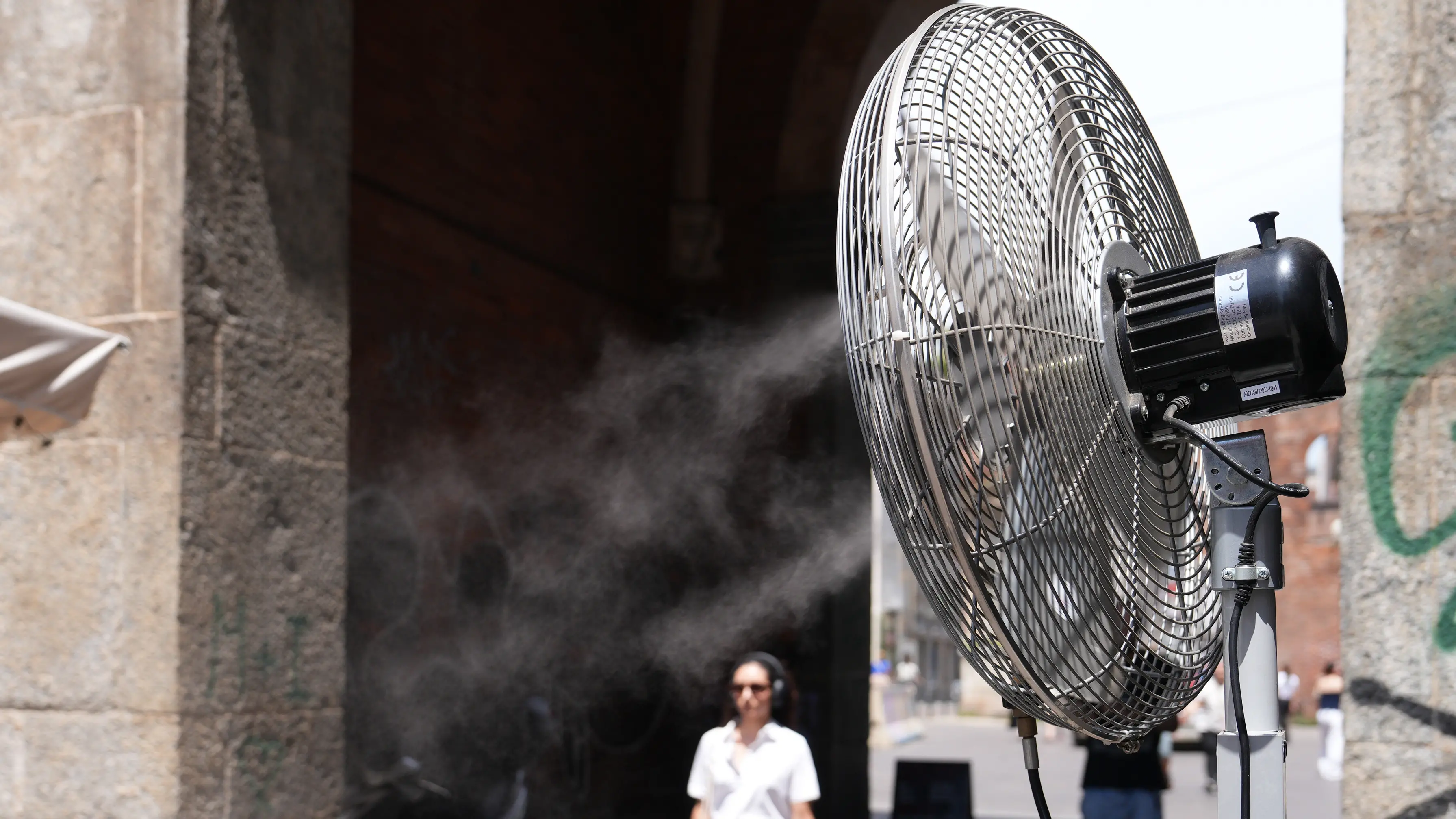 <p>Il caldo africano &egrave; alle battute finali</p>\\n , Duilio Piaggesi