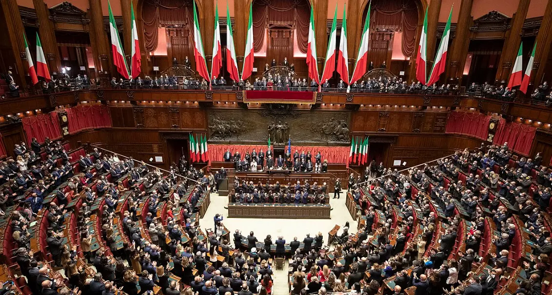 <p>Parlamentari calabresi, ecco <span style=\"color:hsl(0,75%,60%);\">le pagelle</span> di OpenPolis: per il deputato lametino Furgiuele presenze al 76,3%</p>