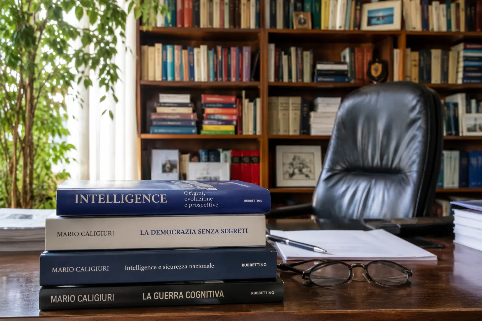 L’intelligence è libertà: la lezione di Mario Caligiuri contro disinformazione, IA e manipolazione\n