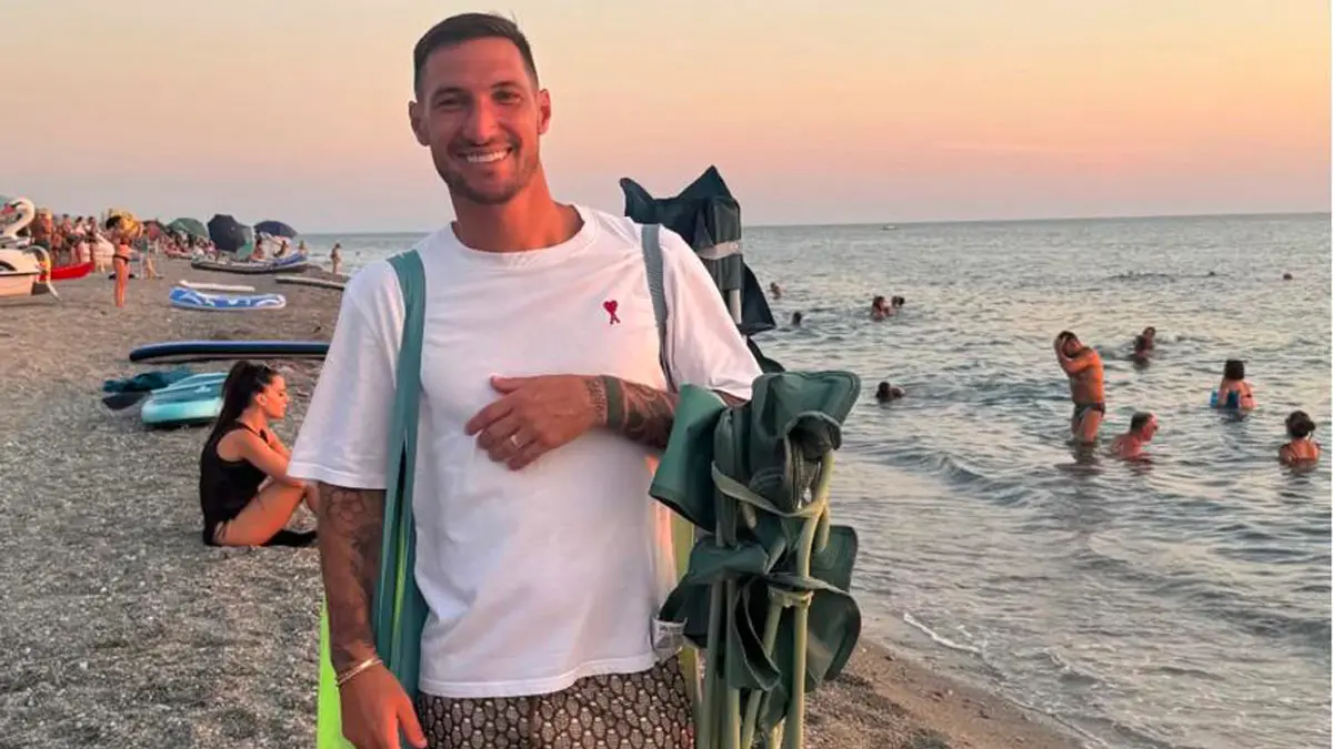 Matteo Politano a Torremezzo (foto IG Andrea Politano)