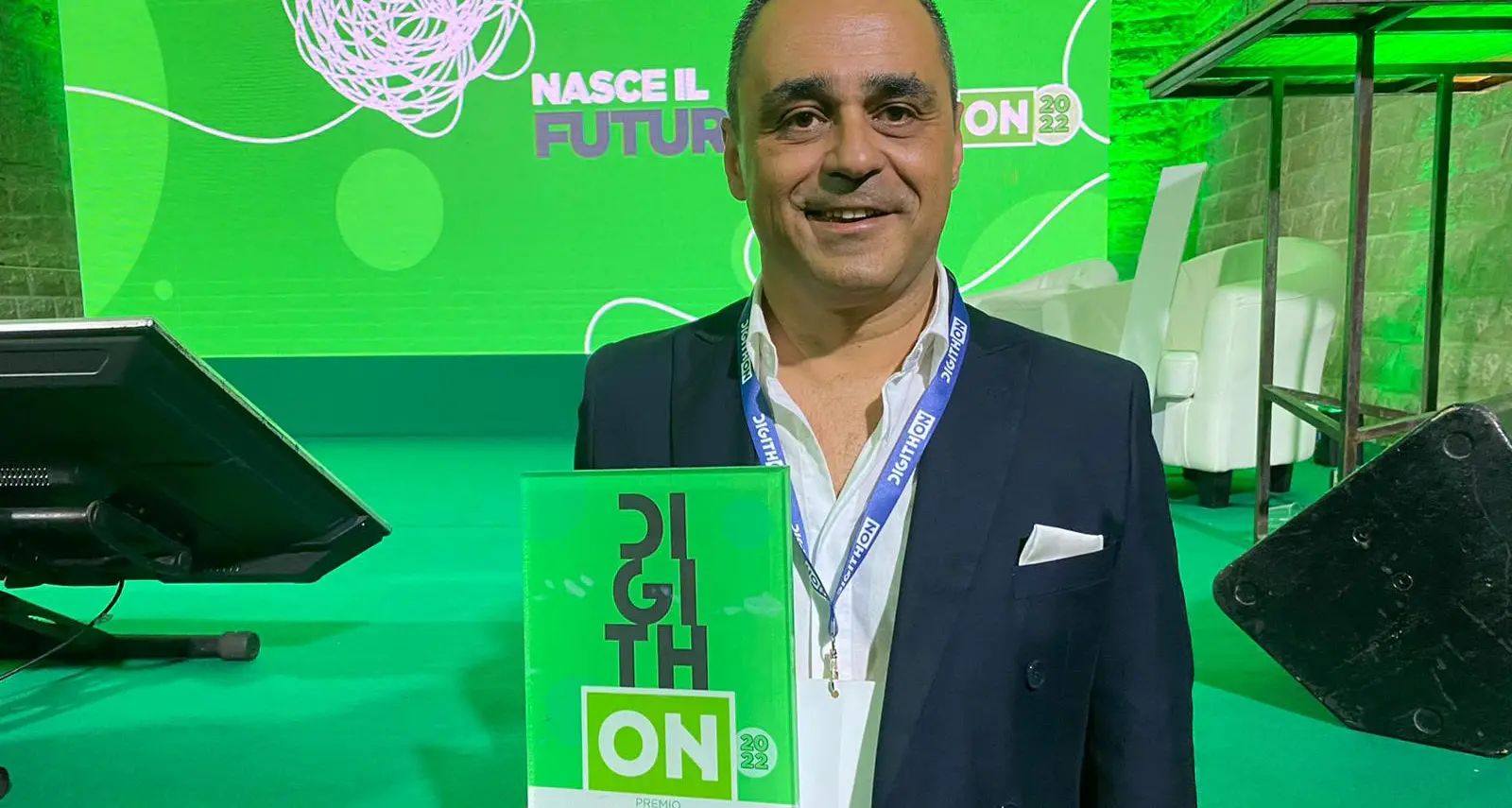 AI Calabria, l’intelligenza artificiale che impara i dialetti: «Una parola a testa per salvare la nostra lingua»\n
