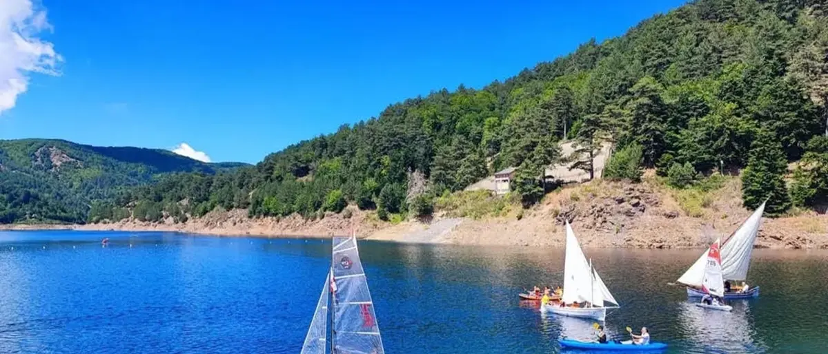Parco Nazionale dell'Aspromonte, torna la veleggiatala\u00A0in alta quota\u00A0sulle acque del Lago del Menta\n