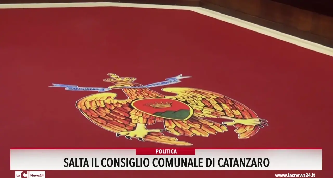 Salta il consiglio comunale di Catanzaro