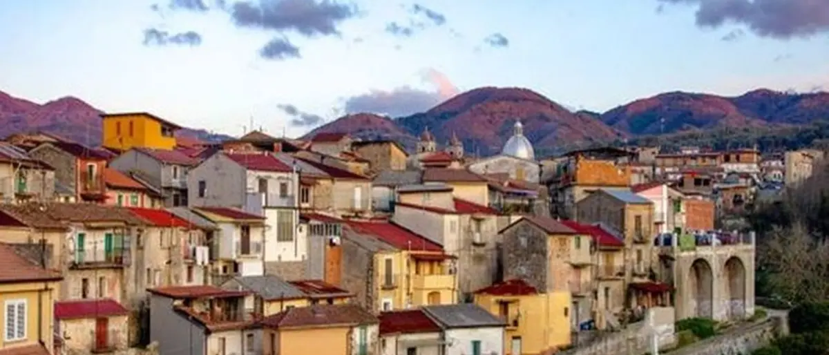 Cinquefrondi, beni confiscati alla criminalità: al via il bando per affidarli ad associazioni ed enti\n