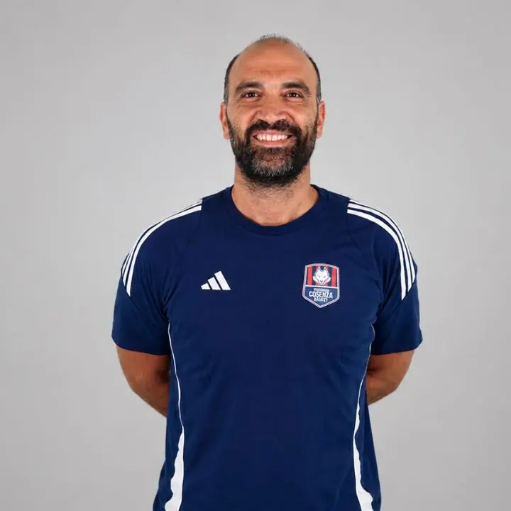Pirossigeno Cosenza, Manu Gallo rinnova: sarà vice di Carolillo e guiderà una formazione Under\n