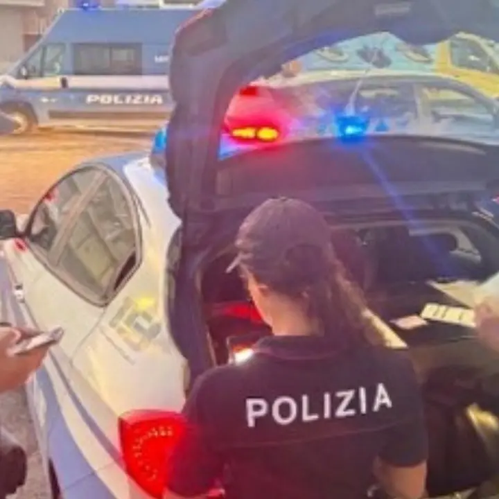 Crotone, rissa in pista da ballo tra più persone: chiusa una discoteca per 15 giorni\n