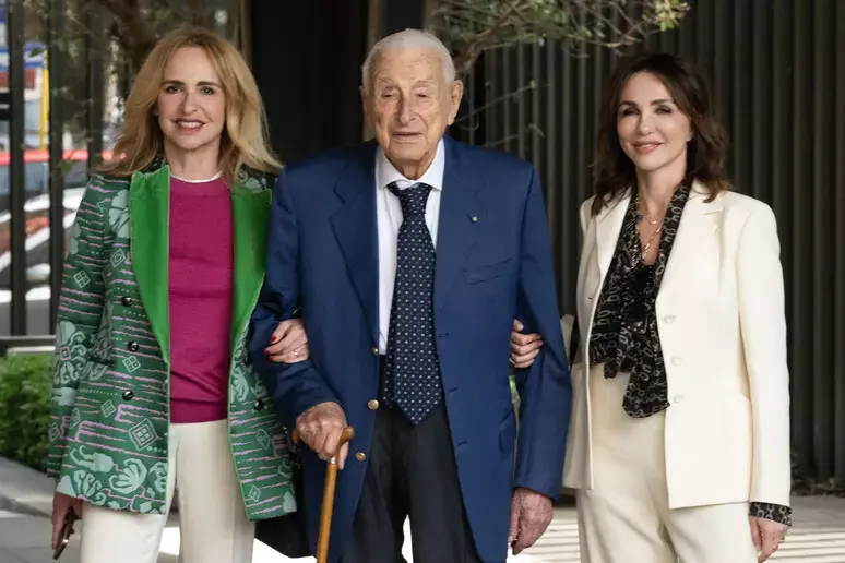 È morto Fulvio Lucisano, addio allo storico produttore del cinema italiano\n