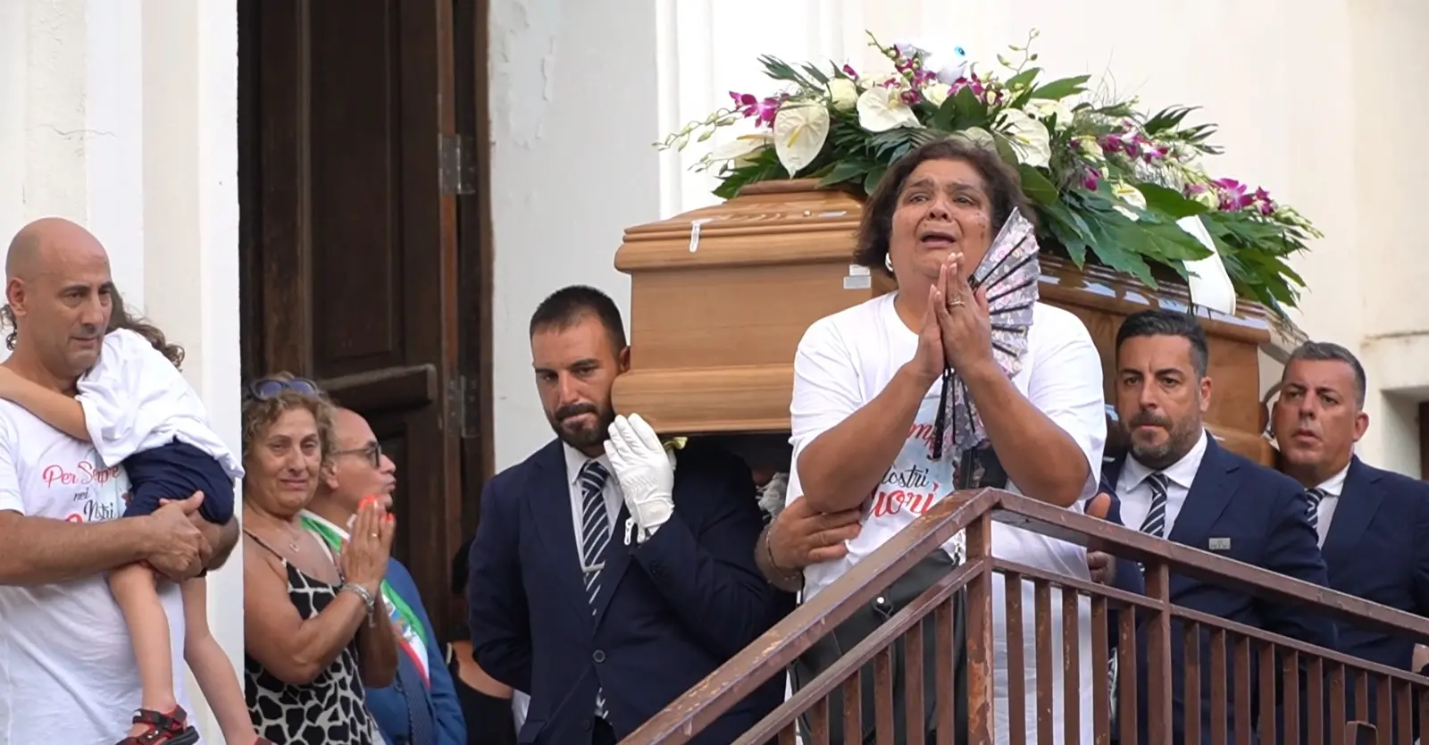 «Solo giustizia, nessun’altra mamma provi questo dolore»: la lezione della madre di Antonio Perrotta a chi invoca vendetta