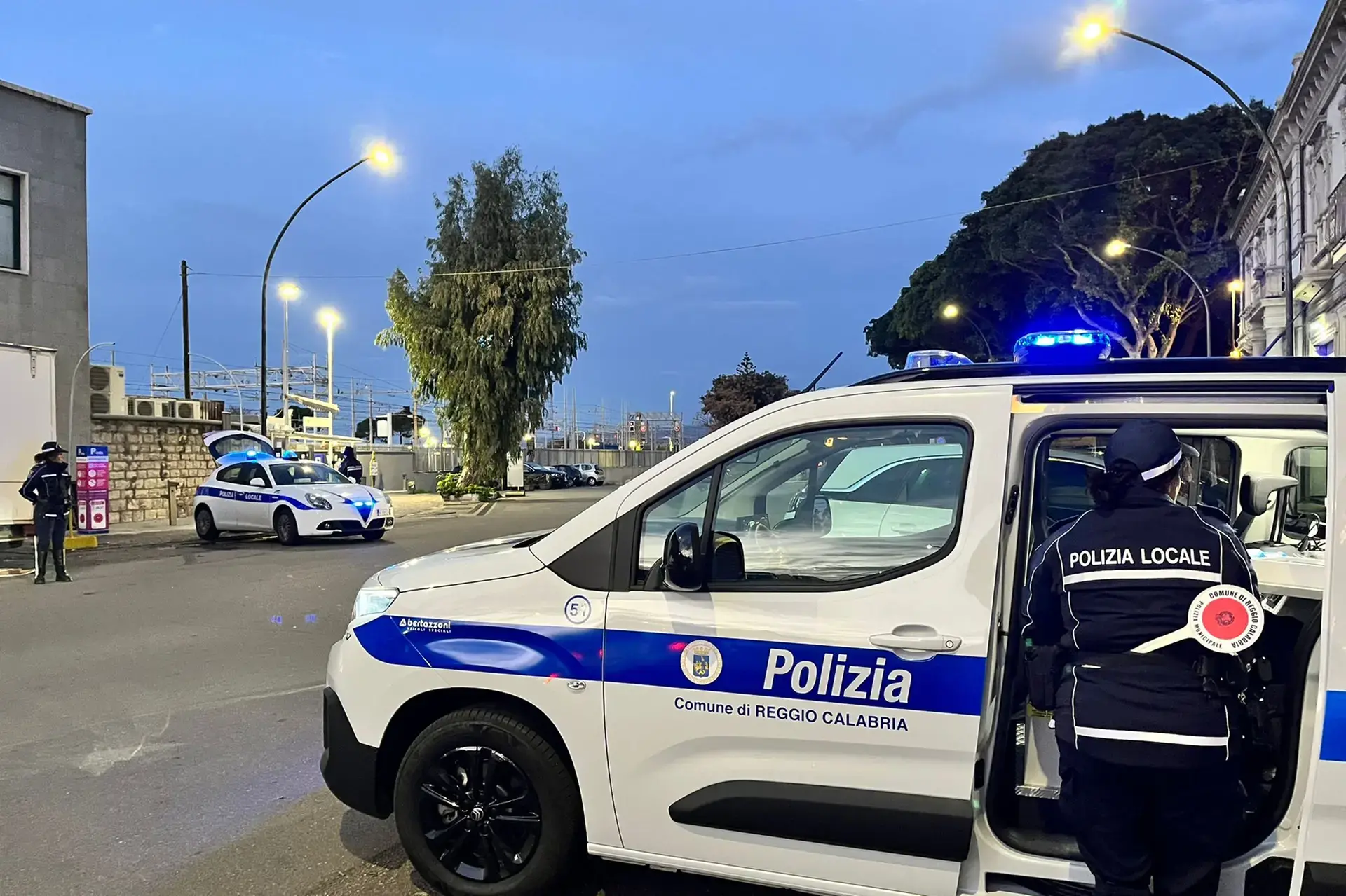 Reggio, lotta alla mala movida: sanzionati 4 locali pubblici\n