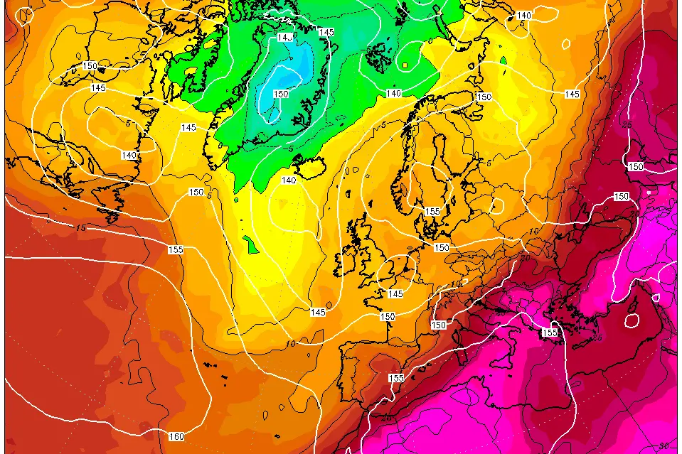 Calabria, nuova fiammata africana (la quinta) dopo la tregua:\u00A0fino a 43°C e notti tropicali, ecco quando inizierà\n
