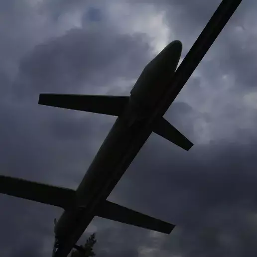 Pioggia di droni tra Russia e Ucraina, raid anche su Zaporizhzhia: un morto e sei feriti\n