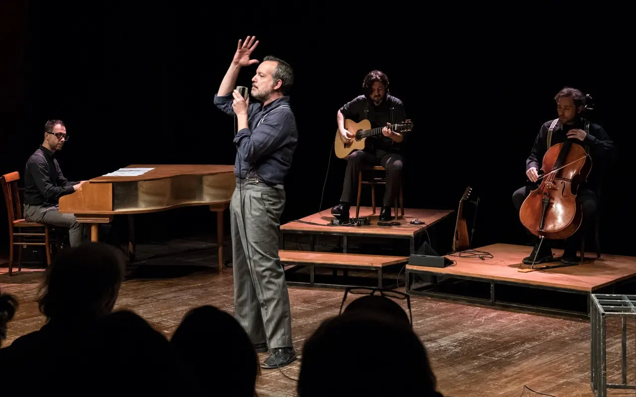 Nel blu, il racconto intimo su Modugno in scena a Capo Arte Teatro\n