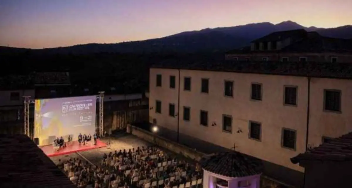 Castrovillari Film Festival, 14 cortometraggi dal mondo accendono le notti del Castello Aragonese\n