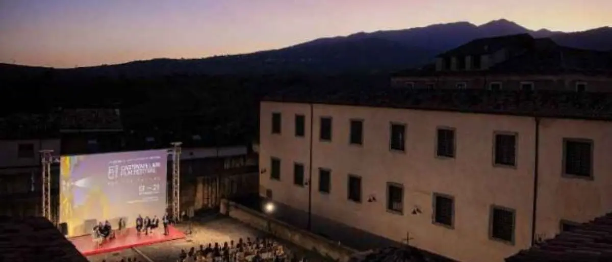 Castrovillari Film Festival, 14 cortometraggi dal mondo accendono le notti del Castello Aragonese\n